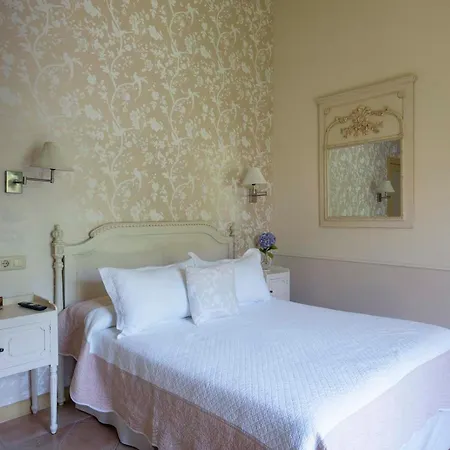 Hotel Rural Arpa De Hierba 3*