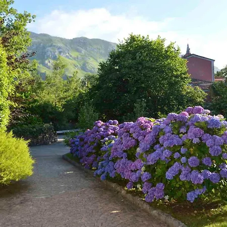 Hotel Rural Arpa De Hierba Llanes