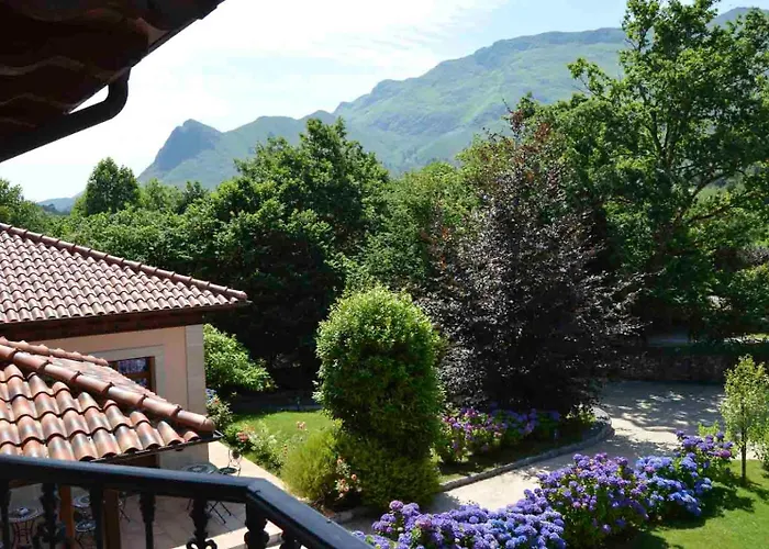 Rural Arpa De Hierba Hotel