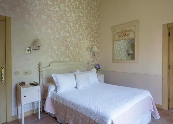 Hotel Rural Arpa De Hierba 3*