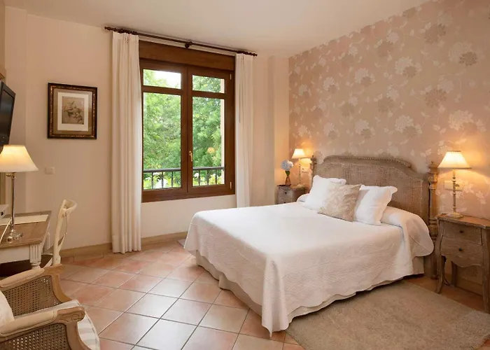 Rural Arpa De Hierba Hotel