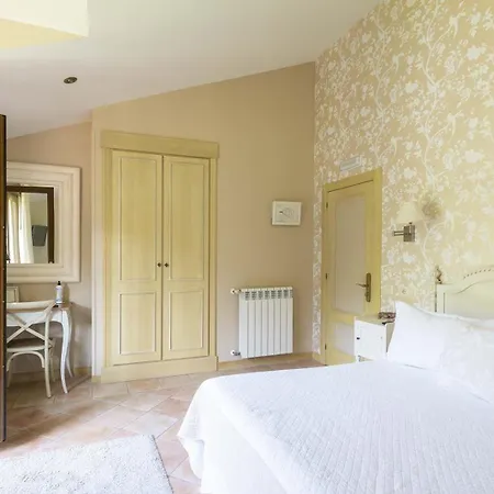 Rural Arpa De Hierba Hotel 3*