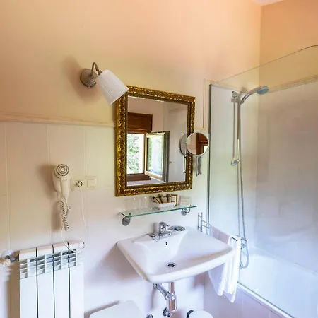 Hotel Rural Arpa De Hierba